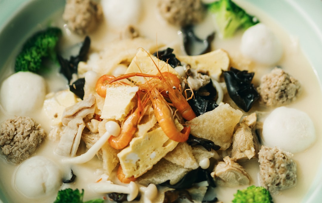 cooked shrimp with green vegetable