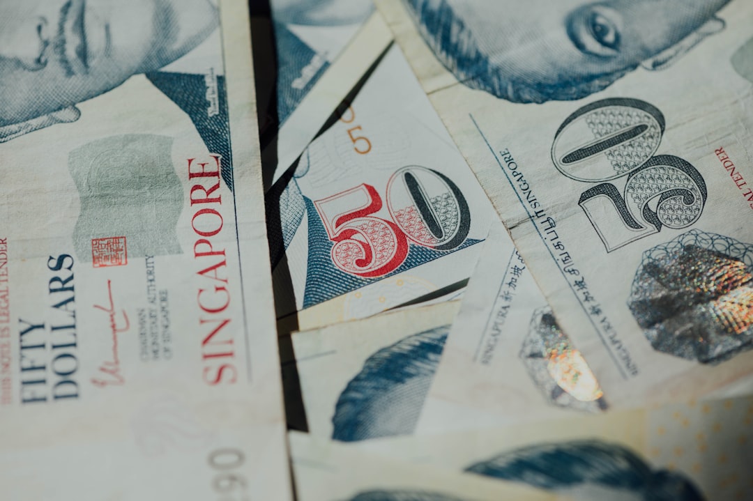 fan of 100 and 20 banknotes