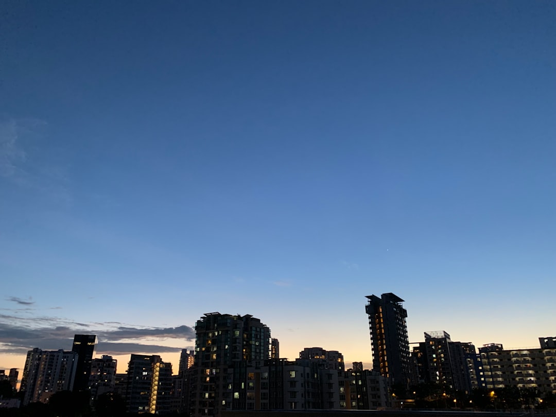 a city skyline at night